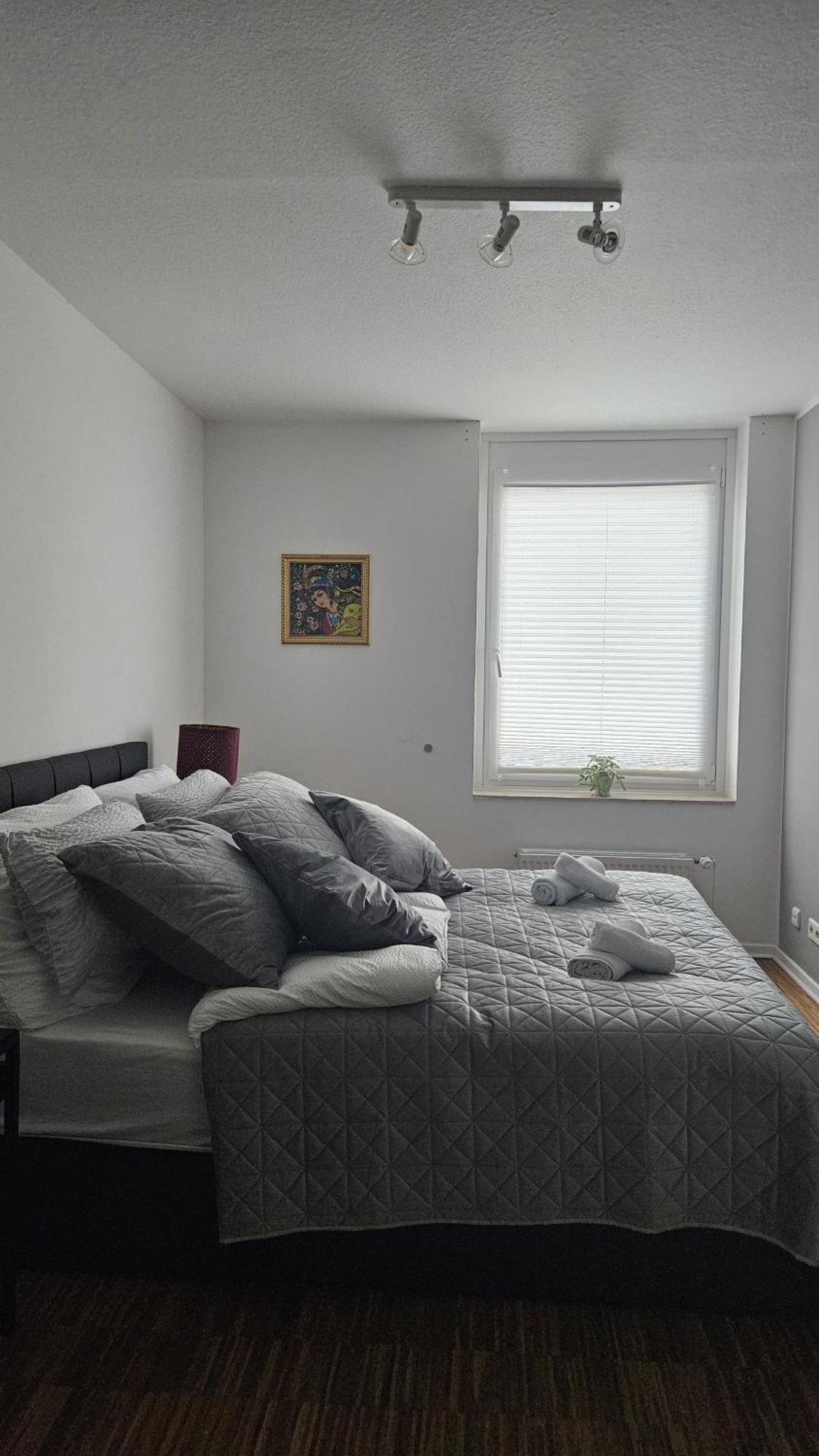 80 M2 Moderne Und Zentrale Wohnung In Hannover Mit Eigenem Parkplatz Luaran gambar